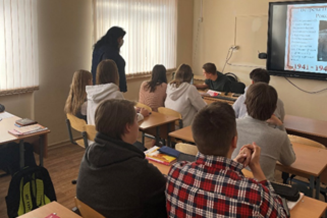 Телемост с Волгоградской областью провели школьники Богородского