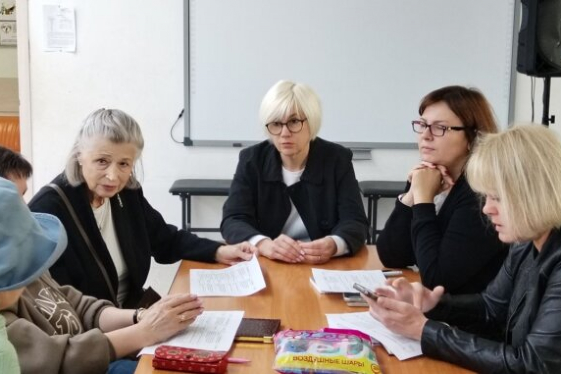 Депутат Марина Нестерова встретилась с общественными советниками