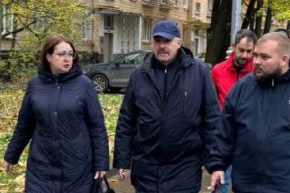 Константин Воловик и другие депутаты приняли участие в субботнем обходе