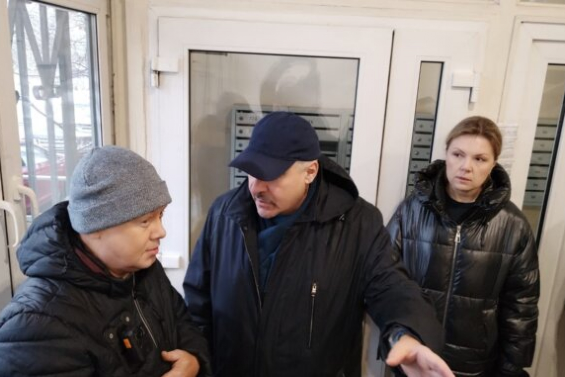 Эксплуатацию многоквартирных домов обсудили на обходе депутаты Богородского