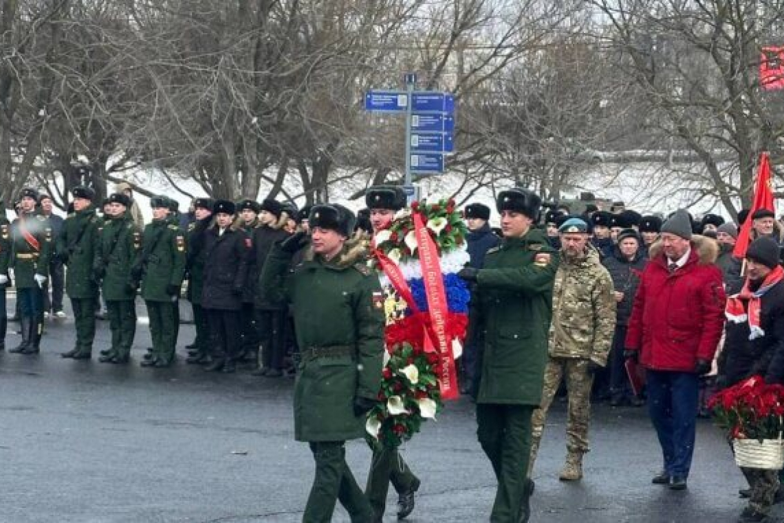Андрей Пешков открыл митинг на Поклонной горе